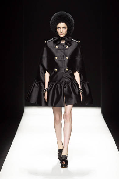 <strong>MOSCHINO｜モスキーノ</strong>　2012-13年秋冬コレクション速報