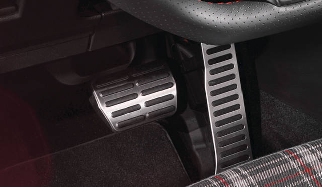 <strong>Golf Cabriolet GTI｜ゴルフ カブリオレGTI</strong>