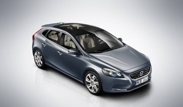 <strong>Volvo V40｜ボルボ V40</strong>