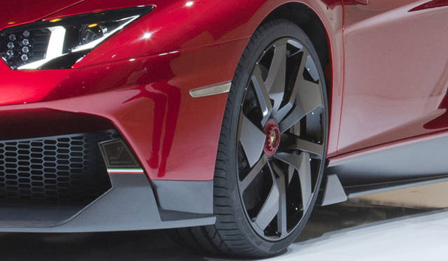 <strong>Lamborghini Aventador J｜ランボルギーニ アヴェンタドール J</strong>