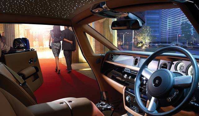 024_rolls-royce_phantom-II_coupe <strong>Rolls-Royce Phantom Coupe series II|ロールス ロイス・ファントム クーペ シリーズII</strong>