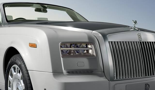 037_rolls-royce_phantom-II_dhc <strong>Rolls-Royce Phantom Drop Head Coupe series II|ロールス ロイス・ファントム ドロップ・ヘッド・クーペ シリーズII</strong>