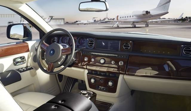 048_rolls-royce_phantom-II_ewb <strong>Rolls-Royce Phantom Extened Wheel Base series II|ロールス ロイス・ファントム EWB シリーズII</strong>