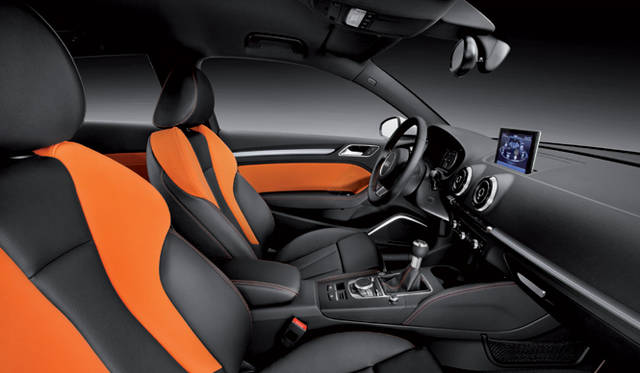 <strong>Audi A3｜アウディ A3</strong>