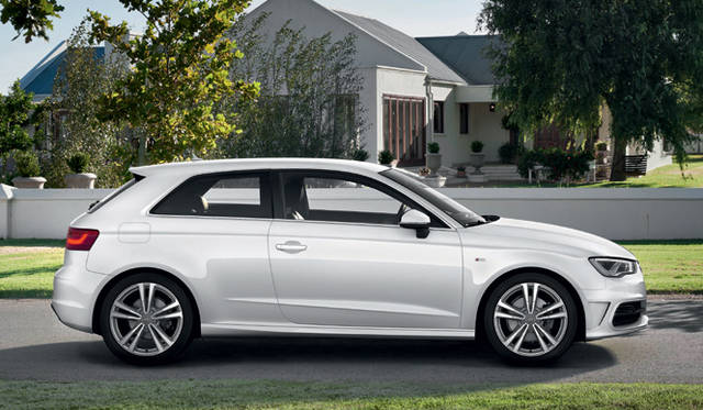 <strong>Audi A3 S Line｜アウディ A3 Sライン</strong>