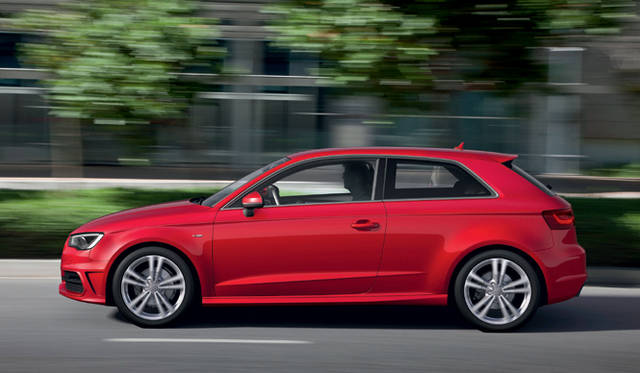 <strong>Audi A3 S Line｜アウディ A3 Sライン</strong>