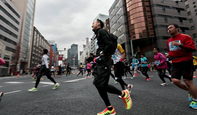 <strong>松浦俊夫、「東京マラソン2012」完走！　振り返る、チャレンジの軌跡</strong>　©EBINA Susumu