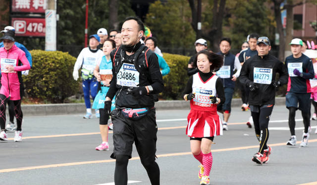 <strong>松浦俊夫、「東京マラソン2012」完走！　振り返る、チャレンジの軌跡</strong>　©EBINA Susumu