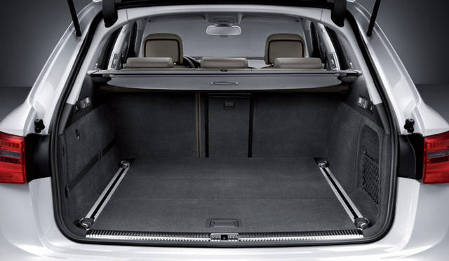 <strong>Audi A6 Allroad｜アウディ A6 オールロード</strong>