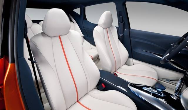 <strong>Nissan Invitation｜日産インビテーション</strong>