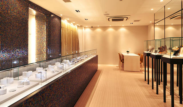 <strong>ENUOVE｜イノーヴェ</strong>　『ENUOVE銀座本店』　3階「Galopine&Galopin（ガロピーネ ガロパン）」