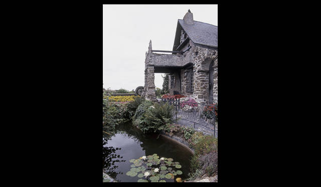 <strong>carnet de jardin｜松永 学</strong>　帰り道、牧歌的風景の中に何が見えるのでしょうか。