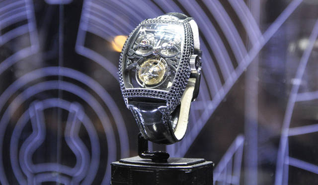 <strong>FRANK MULLER｜フランク・ミュラー</strong> 展示ブース。