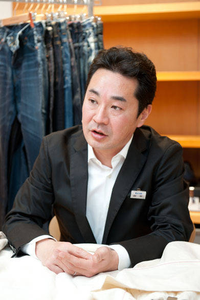 <strong>ISETAN MEN’S｜伊勢丹新宿店メンズ館</strong>　6階“コンテンポラリーカジュアル”　バイヤー 鈴木健彦氏