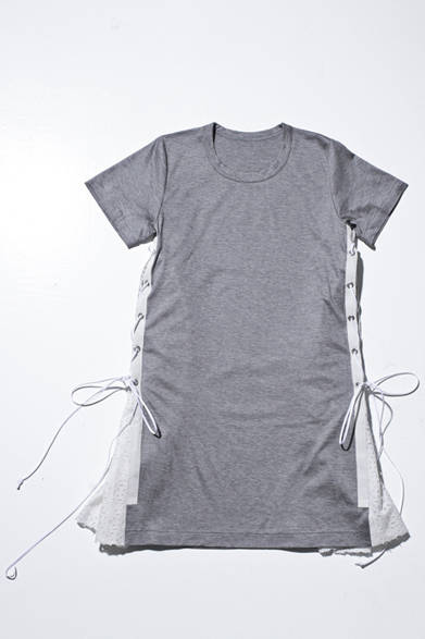 <strong>sacai│サカイ　伊勢丹新宿店本館1階ザ・ステージ期間限定ショップ</strong>　ドレス　1万8900円