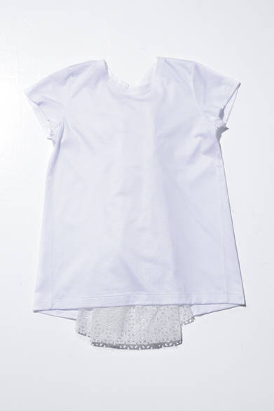 <strong>sacai│サカイ　伊勢丹新宿店本館1階ザ・ステージ期間限定ショップ</strong>　Tシャツ　1万5750円