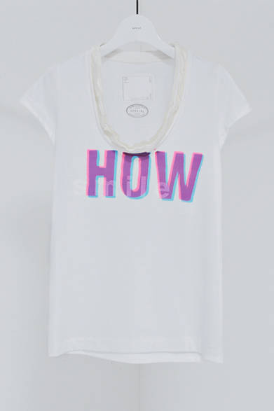 <strong>sacai│サカイ　『ドーバーストリートマーケット ギンザ コム デ ギャルソン』ショップインショップ</strong>　Tシャツ　1万3650円