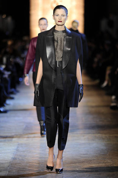 <strong>YVES SAINT LAURENT｜イヴ・サンローラン</strong>　2012-13年秋冬コレクション速報