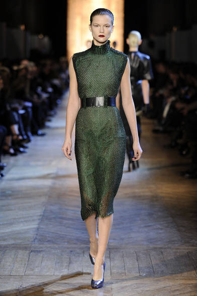 <strong>YVES SAINT LAURENT｜イヴ・サンローラン</strong>　2012-13年秋冬コレクション速報