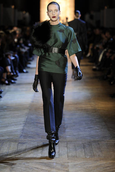 <strong>YVES SAINT LAURENT｜イヴ・サンローラン</strong>　2012-13年秋冬コレクション速報