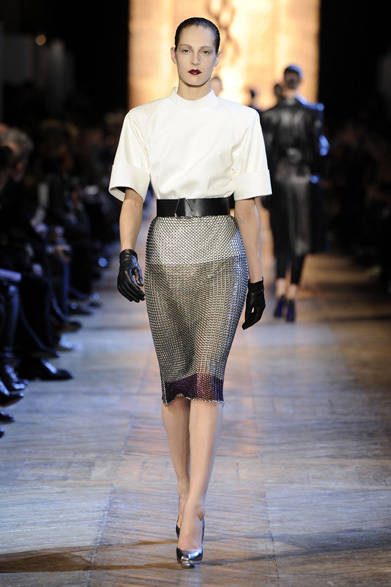 <strong>YVES SAINT LAURENT｜イヴ・サンローラン</strong>　2012-13年秋冬コレクション速報