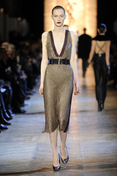 <strong>YVES SAINT LAURENT｜イヴ・サンローラン</strong>　2012-13年秋冬コレクション速報