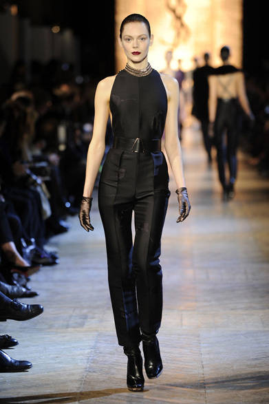 <strong>YVES SAINT LAURENT｜イヴ・サンローラン</strong>　2012-13年秋冬コレクション速報