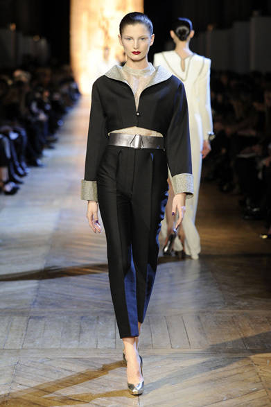 <strong>YVES SAINT LAURENT｜イヴ・サンローラン</strong>　2012-13年秋冬コレクション速報