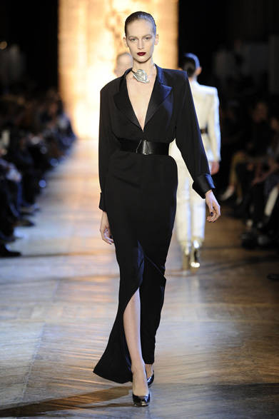 <strong>YVES SAINT LAURENT｜イヴ・サンローラン</strong>　2012-13年秋冬コレクション速報