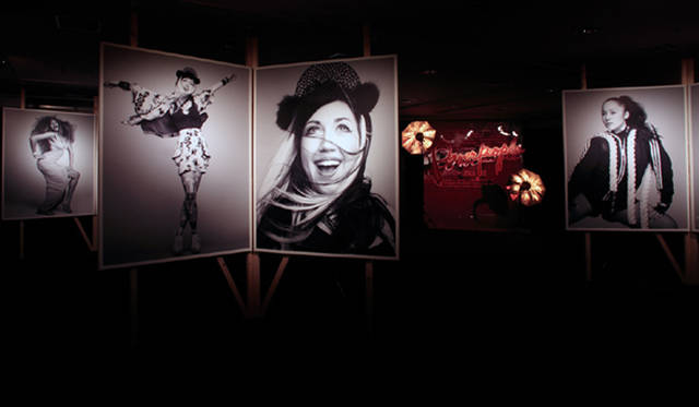 <strong>谷川じゅんじ｜Composing Days</strong>　Power People by Leslie Kee