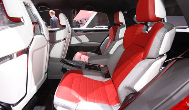 <strong>Volkswagen Cross Coupe｜フォルクスワーゲン クロスクーペ</strong>