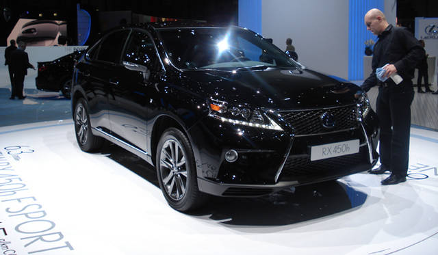<strong>LEXUS RX450h｜レクサス RX450h</strong>