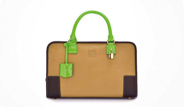 <strong>LOEWE│ロエベ</strong>　