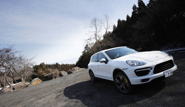 <strong>PORSCHE Cayenne turbo｜ポルシェ カイエン ターボ</strong>　