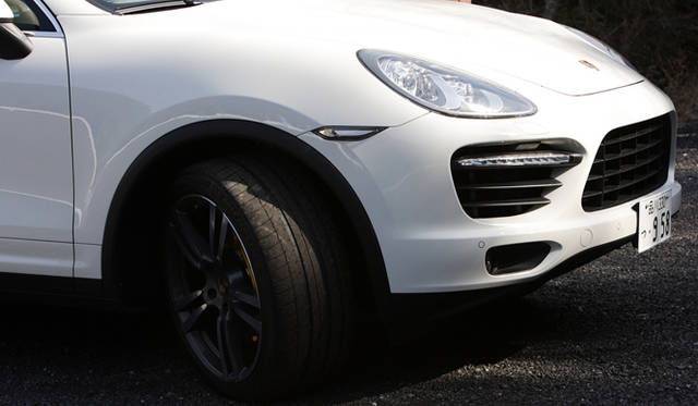 <strong>PORSCHE Cayenne turbo｜ポルシェ カイエン ターボ</strong>　
