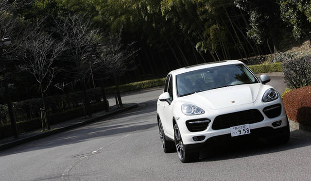 <strong>PORSCHE Cayenne turbo｜ポルシェ カイエン ターボ</strong>　