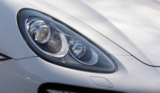 <strong>PORSCHE Cayenne turbo｜ポルシェ カイエン ターボ</strong>　