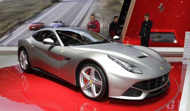 <strong>Ferrari F12 Berlinetta｜フェラーリ F12 ベルリネッタ</strong>