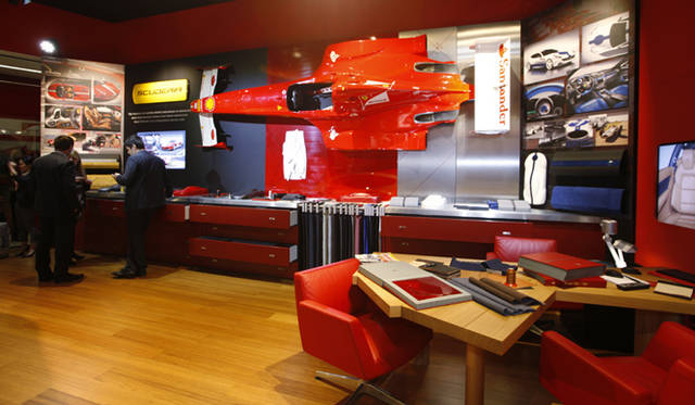 <strong>Ferrari｜フェラーリ</strong>