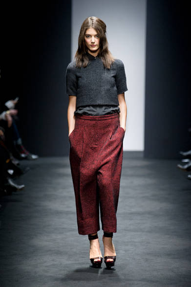 <strong>N°21｜ヌメロ ヴェントゥーノ</strong>　2012-13年秋冬コレクション速報