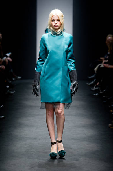 <strong>N°21｜ヌメロ ヴェントゥーノ</strong>　2012-13年秋冬コレクション速報