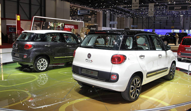 <strong>Fiat 500L│フィアット 500L</strong>