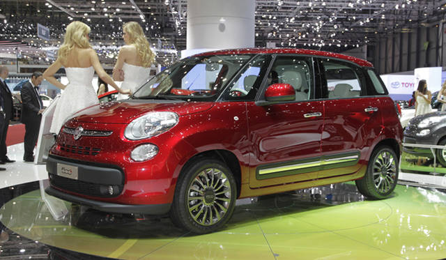 <strong>Fiat 500L│フィアット 500L</strong>