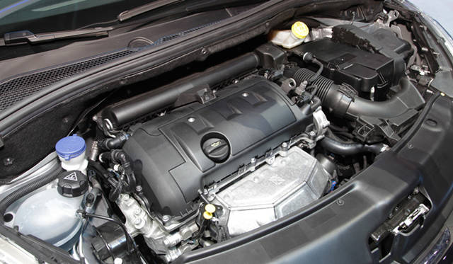 <strong>Peugeot 208｜プジョー208</strong>