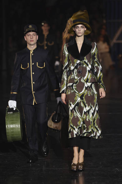 <strong>LOUIS VUITTON｜ルイ・ヴィトン</strong>　2012-13年秋冬コレクション