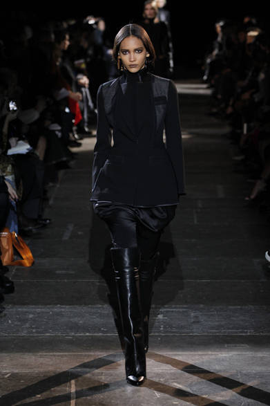 <strong>Givenchy by Riccardo Tisci｜ジバンシィ バイ リカルド ティッシ</strong>　2012-13年秋冬コレクション速報