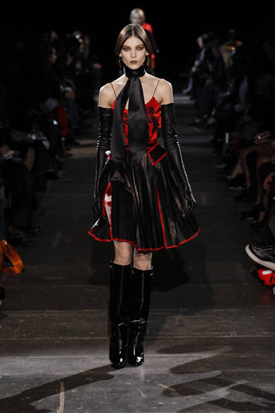 <strong>Givenchy by Riccardo Tisci｜ジバンシィ バイ リカルド ティッシ</strong>　2012-13年秋冬コレクション速報