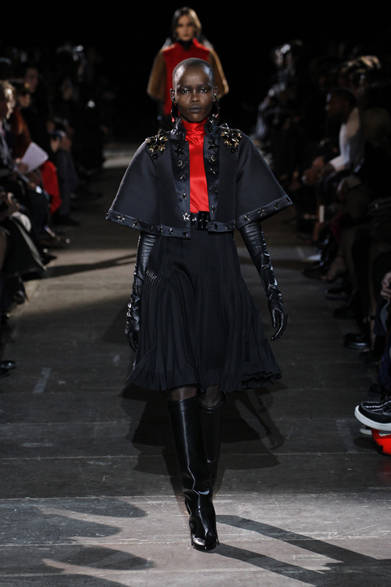 <strong>Givenchy by Riccardo Tisci｜ジバンシィ バイ リカルド ティッシ</strong>　2012-13年秋冬コレクション速報