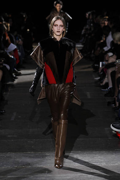 <strong>Givenchy by Riccardo Tisci｜ジバンシィ バイ リカルド ティッシ</strong>　2012-13年秋冬コレクション速報