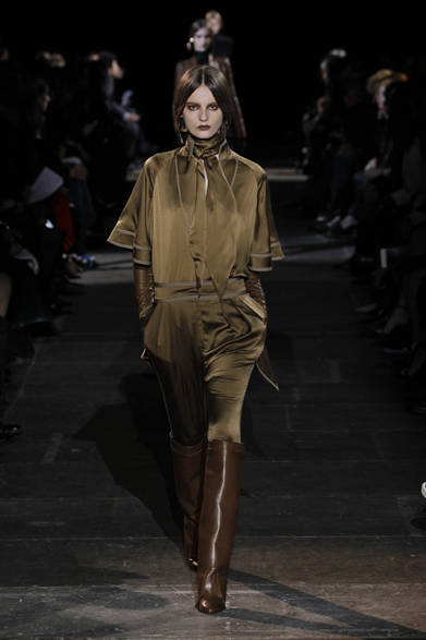 <strong>Givenchy by Riccardo Tisci｜ジバンシィ バイ リカルド ティッシ</strong>　2012-13年秋冬コレクション速報